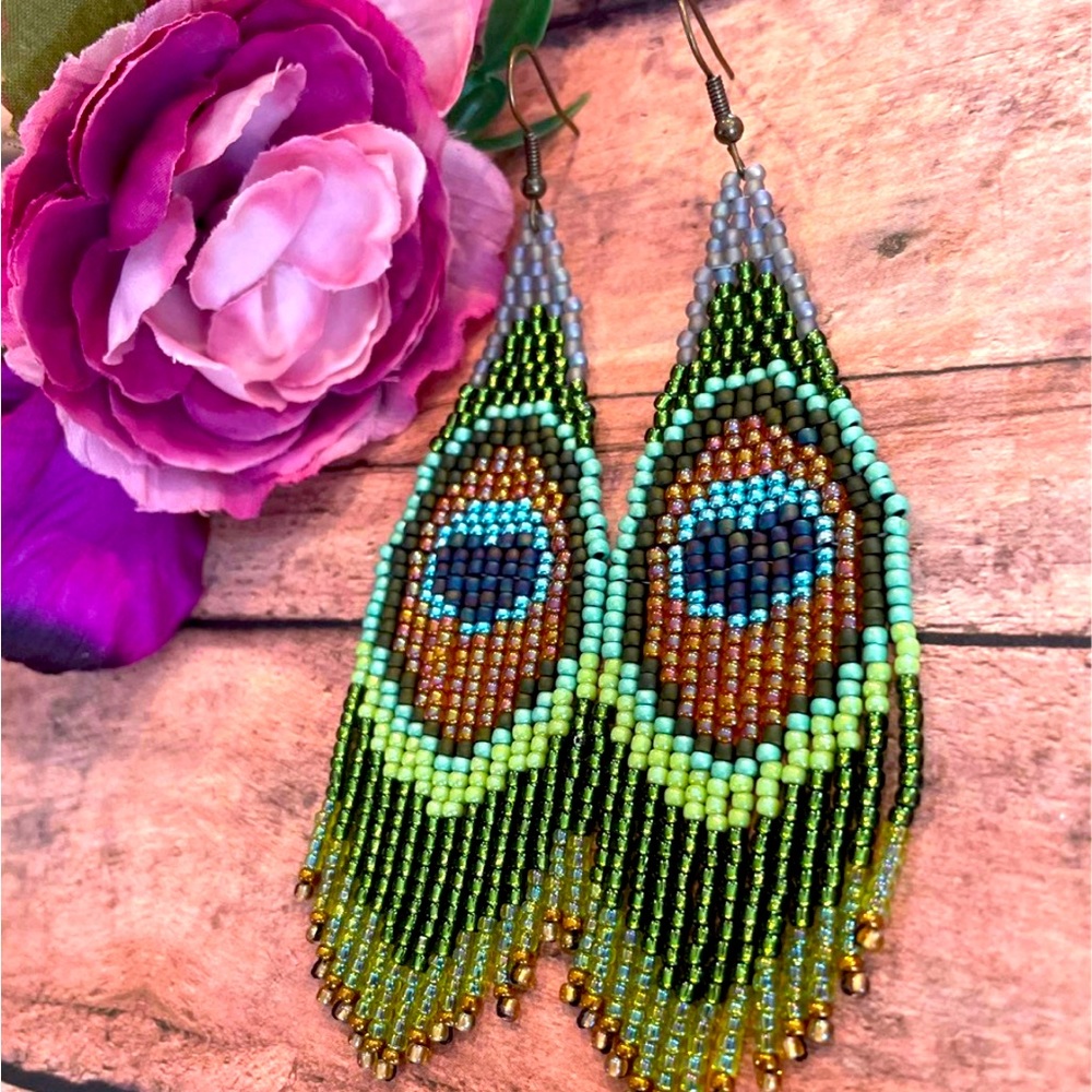Peacock beaded earring